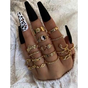 Fashion Nova • 16pc Ring Set • Gold